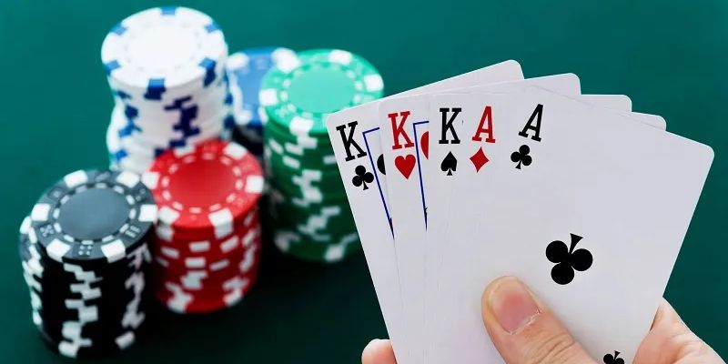 Chuyên gia chia sẻ mẹo chơi Xì Tố hiệu quả